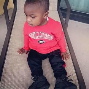 Meet your Posher, Jakea